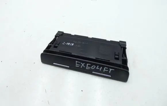 Seat Exeo (3R) Dashboard storage box/compartment 8H0857058F 80897