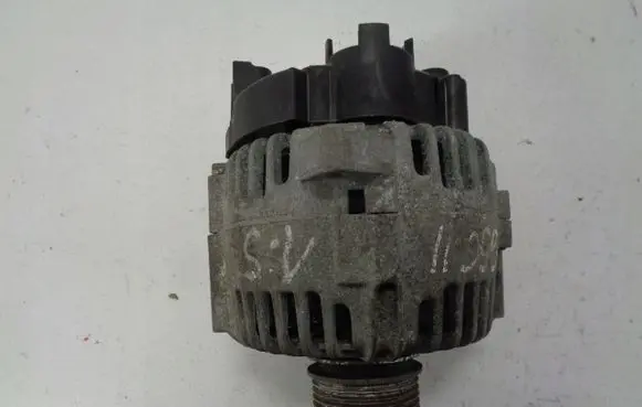 Renault Clio I Generator/alternator lra02893 tgc11034