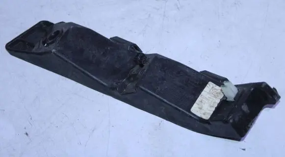 KIA Sportage Front bumper mounting bracket 86516F1000