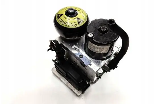 Mercedes-Benz E W211 ABS Pump A0084313912 0265960048
