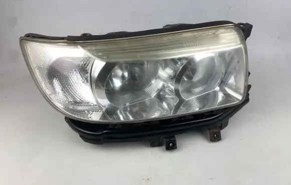 Subaru Forester SG Headlight/headlamp 933-6860 9336860