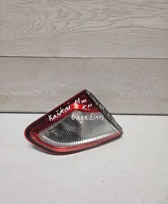 Nissan Qashqai Tailgate rear/tail lights B26555BR01A 89503189 070110