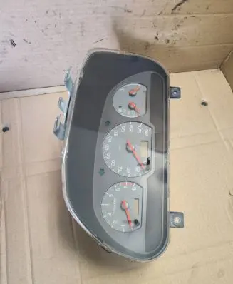 Volvo S40, V40 Speedometer (instrument cluster) 431431B