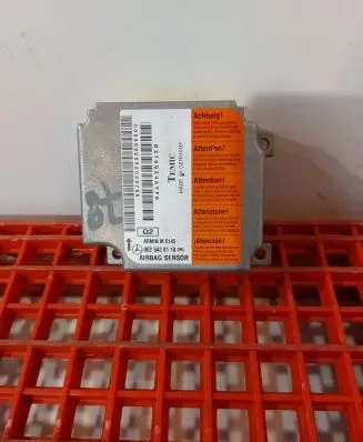 Mercedes-Benz ML W163 Airbag control unit/module 0025428118