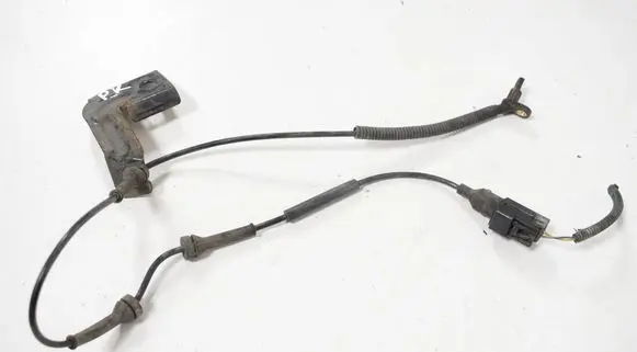 Toyota Hilux (AN10, AN20, AN30) ABS brake wheel speed sensor 6G9N2C194BD