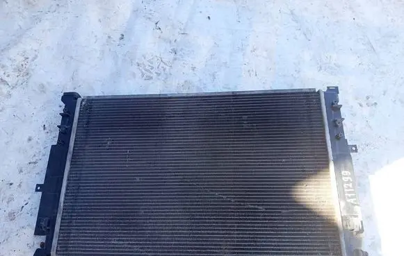 Skoda Superb B5 (3U) Coolant radiator 8D0121251BH 89038145
