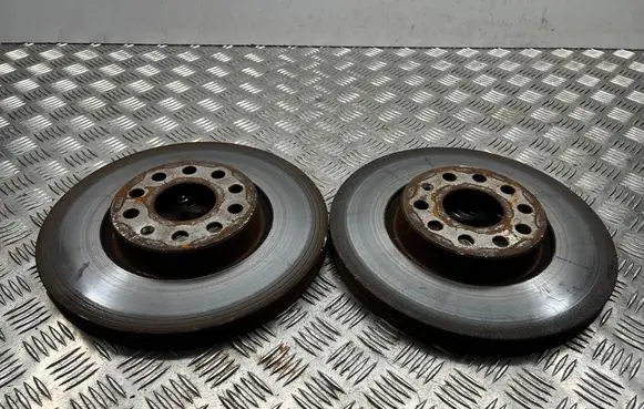 Skoda Superb B6 (3T) Front brake disc 