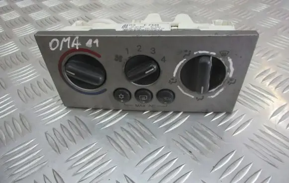 Opel Meriva A Interior fan control switch 13191583