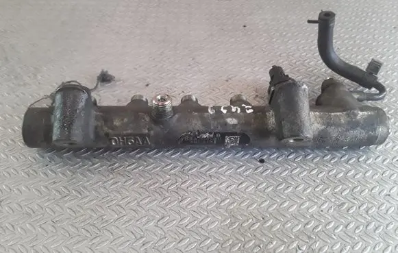 Fuel main line pipe