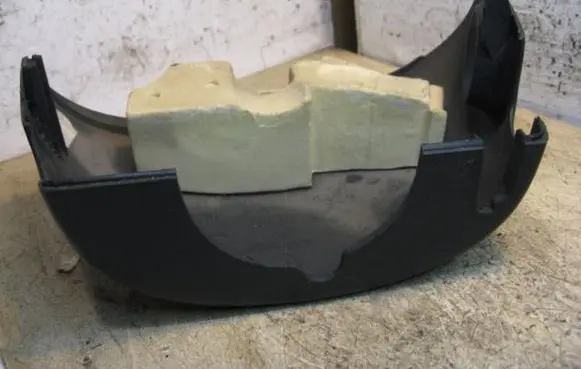 Steering wheel column trim
