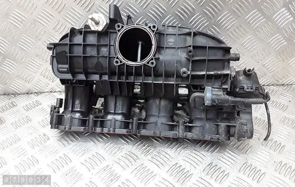 Skoda Octavia Mk3 (5E) Intake manifold 06l133201