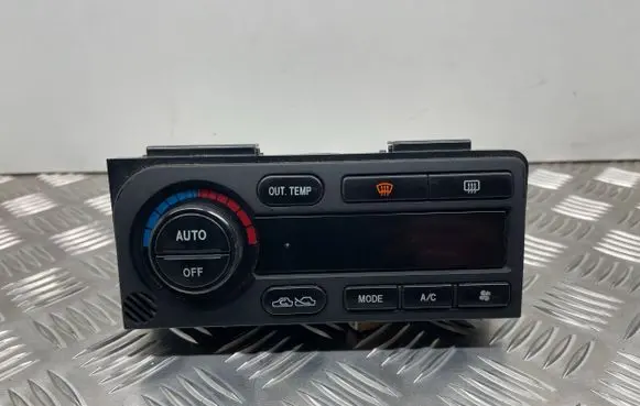 Subaru Legacy Climate control unit 72311AE080 2N43034700
