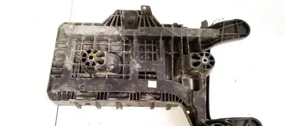 Volkswagen Tiguan Battery bracket 1K0915333C