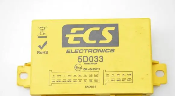 Volvo V70 Tow bar trailer control unit/module 5D033V010107