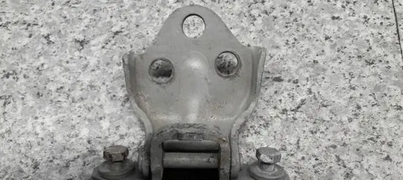 Volvo S40, V40 Front door lower hinge 