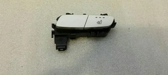 Mercedes-Benz C W205 Seat heating switch A2139057502