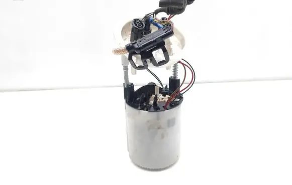 BMW 1 E81 E87 In-tank fuel pump 7197073 A2C53025279