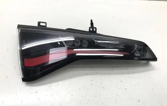 Honda ZR-V Tailgate rear/tail lights 2268F05KE