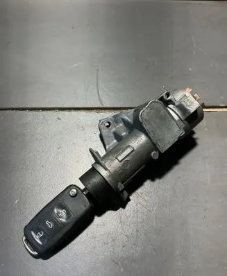 Skoda Roomster (5J) Ignition lock 4b0905851c