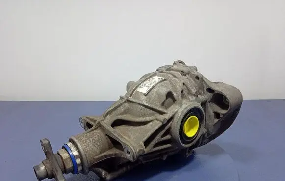 BMW M3 F80 Rear differential 8698994