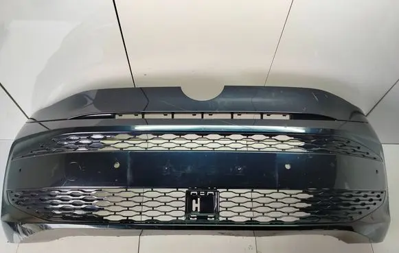 Volkswagen Transporter - Caravelle T7 Front bumper 7t0807221