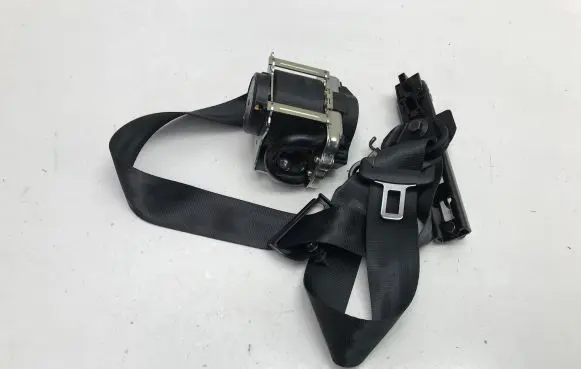 Volvo XC40 Front seatbelt P032353406