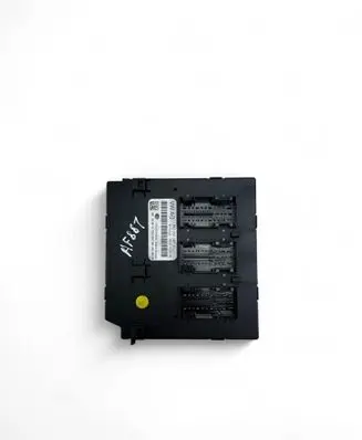 Skoda Octavia Mk2 (1Z) Central body control module 1K0937087J