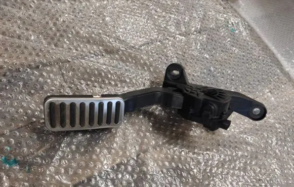 KIA Niro Accelerator throttle pedal 3274003100 0689 C0135161GG