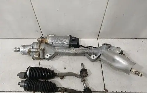 BMW M4 F82 F83 Steering rack 7852661