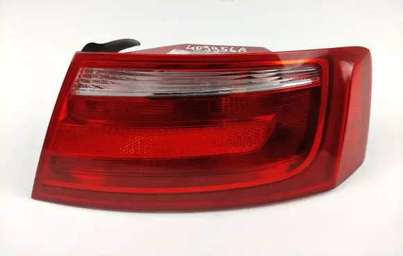 Audi A5 8T 8F Rear/tail lights 8T8945096E