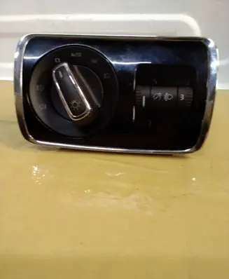Skoda Superb B6 (3T) Light switch 3T0941431B