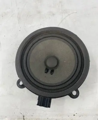 Mercedes-Benz Sprinter W906 Front door speaker A0107701