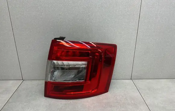 Skoda Octavia Mk3 (5E) Rear/tail lights 5E9945096B
