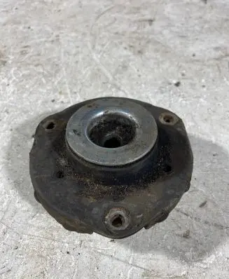 Skoda Fabia Mk1 (6Y) Coil spring mount 6n0412331e
