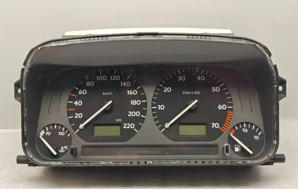 Volkswagen Golf III Speedometer (instrument cluster) 1H0919860D 001262