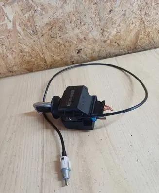 Mercedes-Benz E W211 Ignition lock 2115451008 33002205 7001984360206166