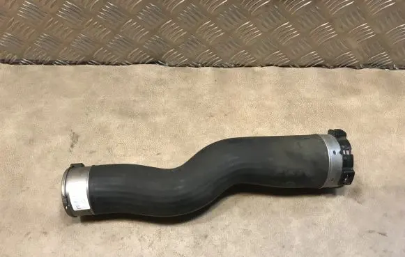 BMW 1 F20 F21 Intercooler hose/pipe S21108A