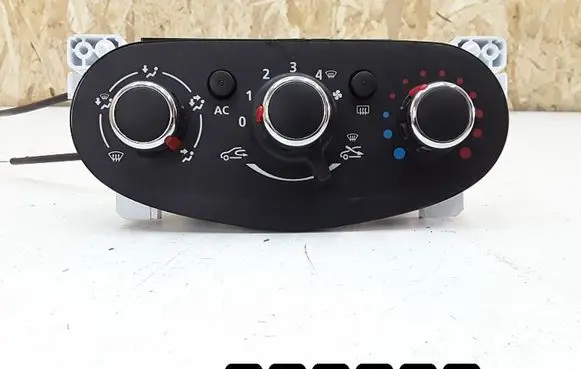 Dacia Sandero Climate control unit 5s4741000