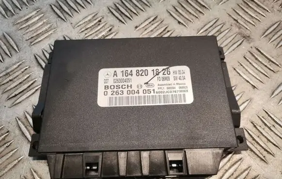 Mercedes-Benz R W251 Parking PDC control unit/module 1648201826
