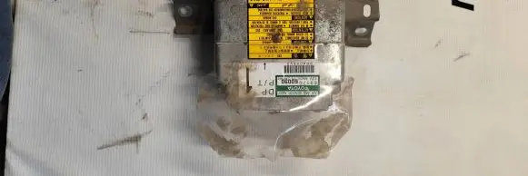 Toyota Land Cruiser (HDJ90) Airbag control unit/module 8917060090