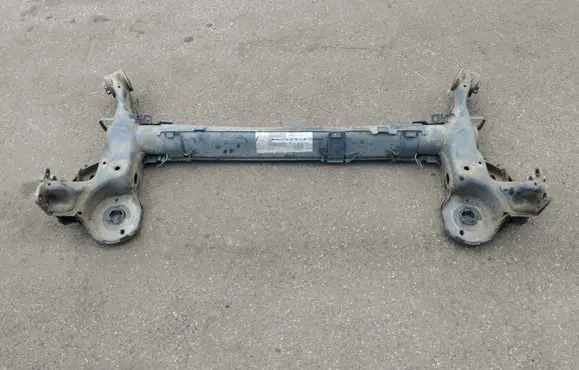 Peugeot 2008 I Rear axle beam 