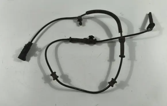Jeep Grand Cherokee ABS brake wheel speed sensor 68250893AA 25071152924