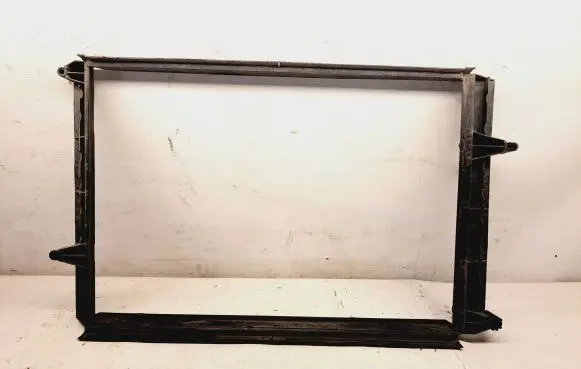Volvo S60 Radiator trim 9492961