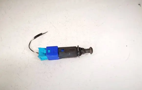 Brake pedal sensor switch