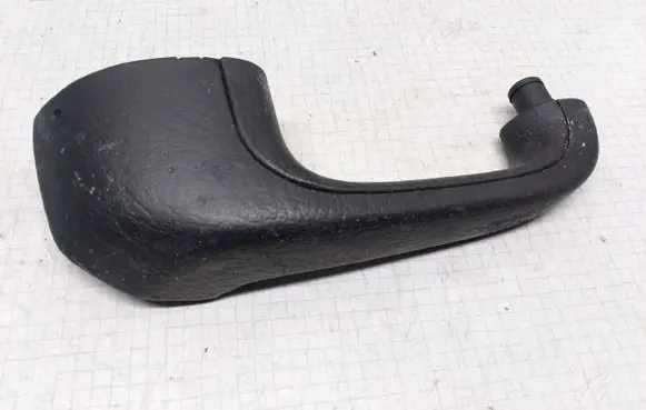 Audi 100 S4 C4 Front door interior handle trim 4A0867172 17285AU56