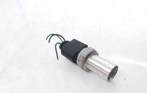 Air conditioning (A/C) pressure sensor