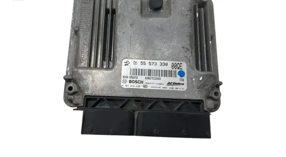 Opel Insignia A Engine control unit/module 55566722 55573330 0281015149
