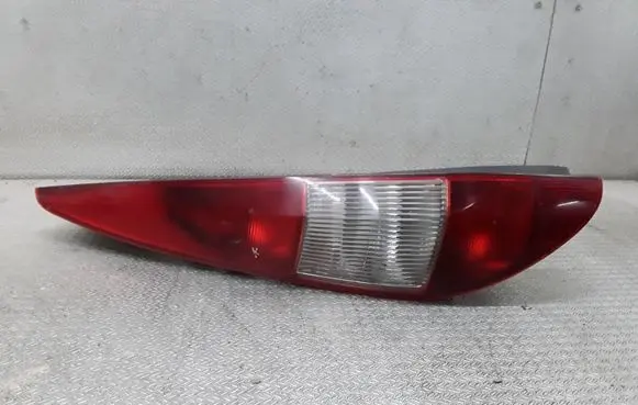 Ford Mondeo Mk III Rear/tail lights 1S7113005AJ