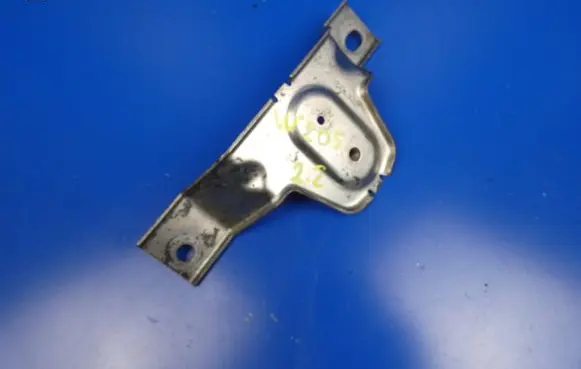 Mercedes-Benz C W205 AdBlue Liquid tank holder A2054750427