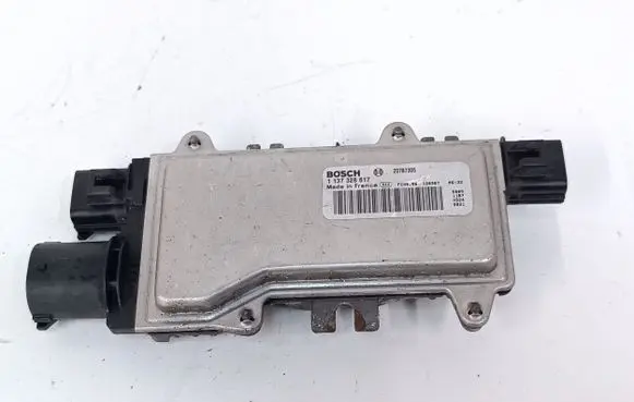 Opel Antara Coolant fan relay 20787305 1137328617